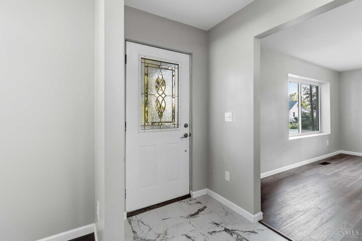 Property Photo:  396 Glensharon Road  OH 45246 