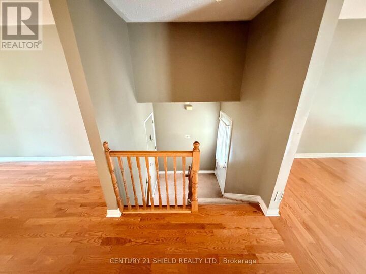 Property Photo:  241 Sarah Street  ON K7C 4C4 