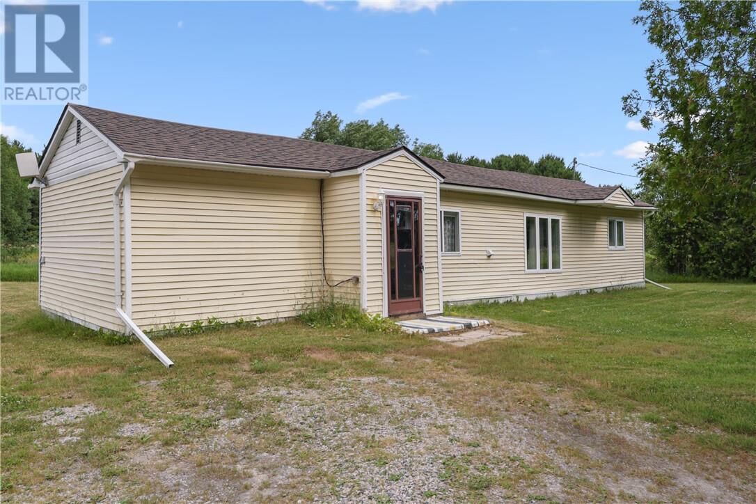 Property Photo: 41 Graham Road ON P0P 1P0