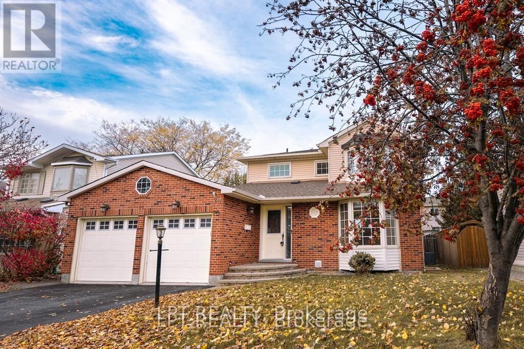 Property Photo: 27 Rockcress Gardens ON K2G 5A6