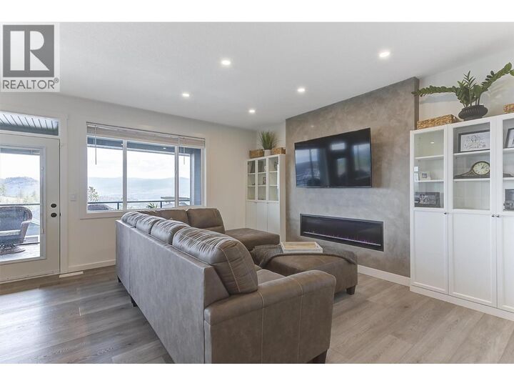 Property Photo: 2484 Tallus Heights Lane BC V4T 3M2
