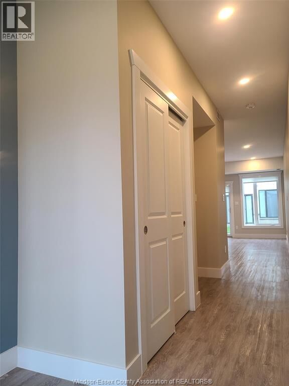 Property Photo: 550 Sandison Street 35 ON N9E 0A3