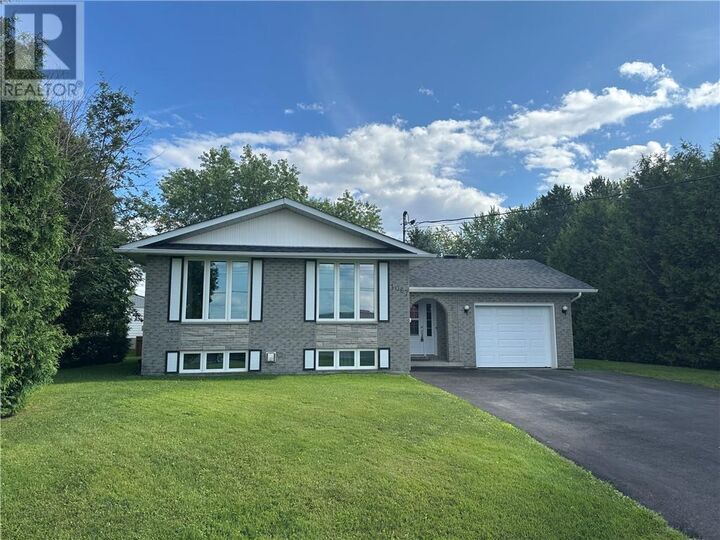 Property Photo: 1067 St Anthony Street W ON P3P 1B5