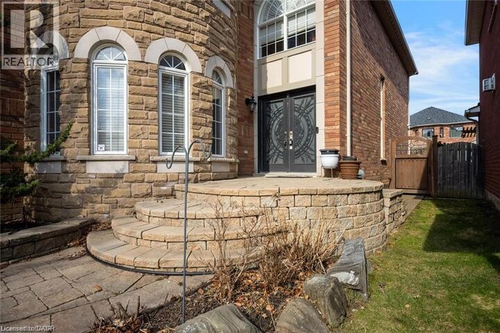 Property Photo: 34 Forsyth Crescent ON L7G 6G3