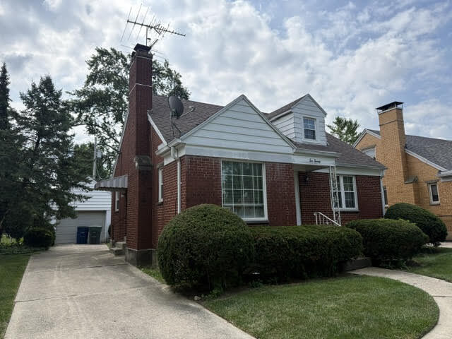 Property Photo:  1020 Warwick Place  OH 45419 