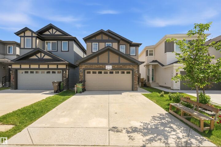 1055 Christie Vista SW — photo 1