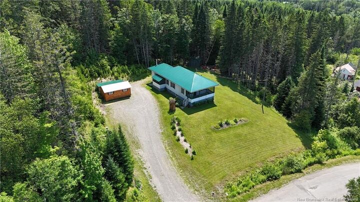 Property Photo:  65 Woodland Crescent  NB E7H 5H2 