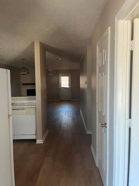 Property Photo: 1290 Knoll Court NW B GA 30012