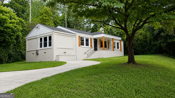 Property Photo:  2192 General Winship Drive  GA 31204 