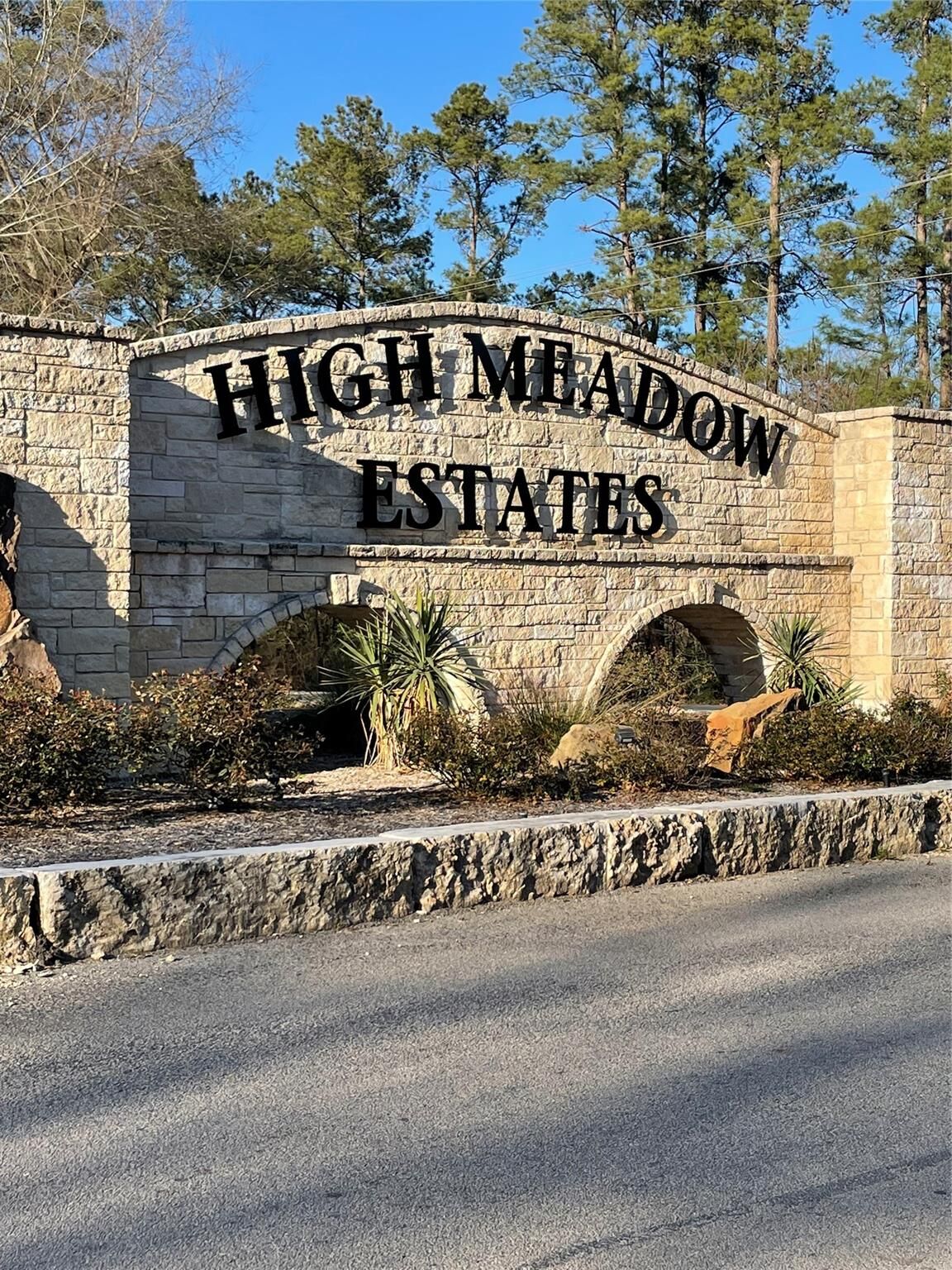 Property Photo: 00 Saratoga Woods TX 77316