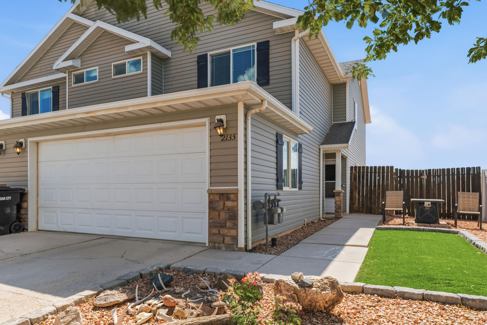 Property Photo:  2135 N 550 W  UT 84721 