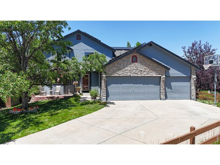 Property Photo: 602 Hillrose Ct CO 80525
