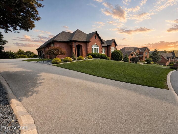 Property Photo: 421 Saddle Ridge TN 37934