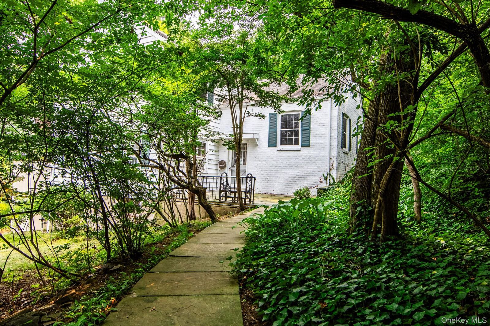Property Photo: 4670 Independence Avenue NY 10471
