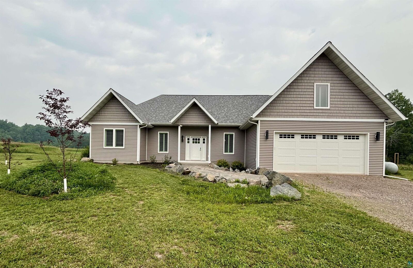 Property Photo: 3139 W Tischer Rd MN 55803