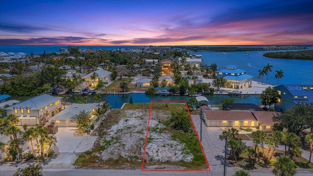Property Photo: 190 Mockingbird Lane FL 34223