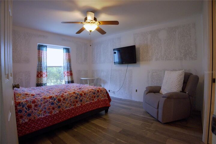 Property Photo:  4621 Eldron  FL 34286 