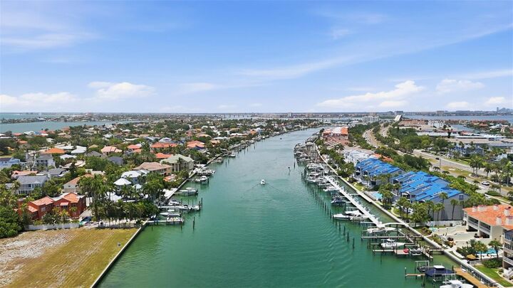 Property Photo: 910 Pinellas Bayway S 201 FL 33715