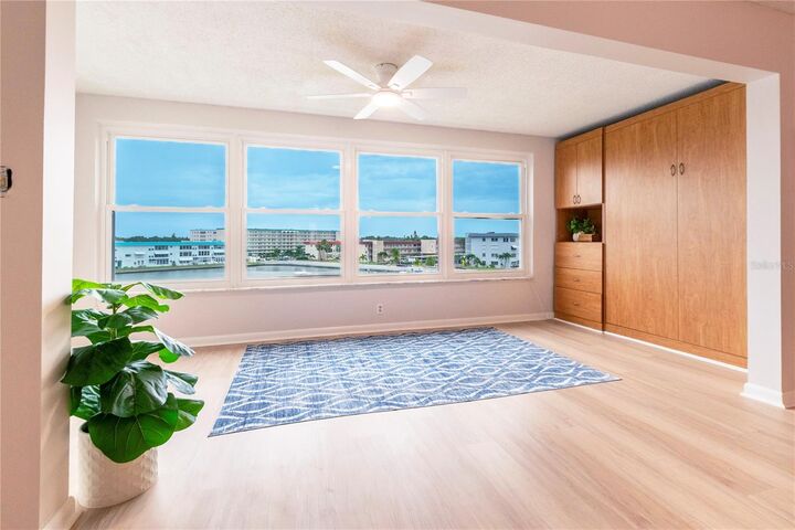 Property Photo:  5925 Shore Boulevard S 405  FL 33707 
