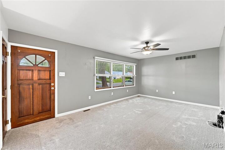 Property Photo:  80 La Venta Drive  MO 63031 
