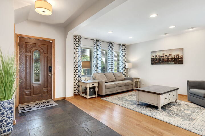 Property Photo: 8013 W Irving Park Road IL 60634