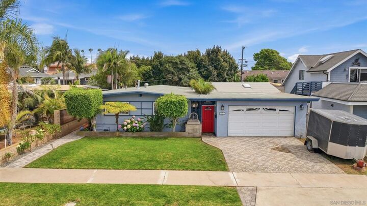 Property Photo: 451 Cherry Ave CA 91932