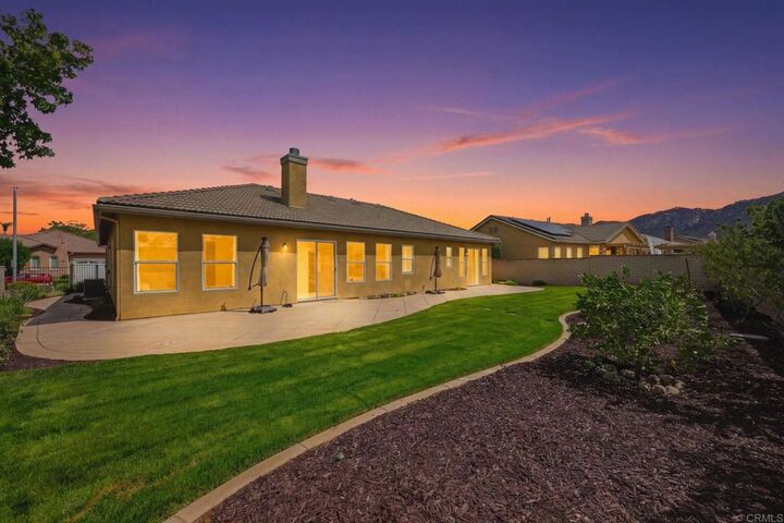 Property Photo:  363 Melbourne Glen  CA 92026 