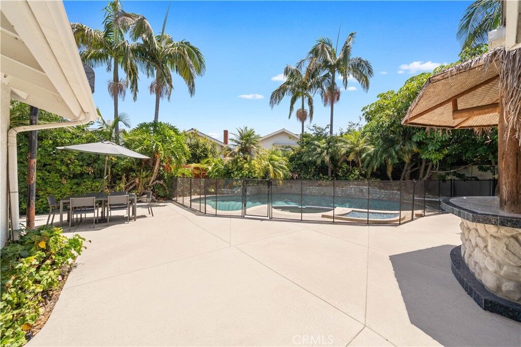 Property Photo:  58 Fulton  CA 92620 