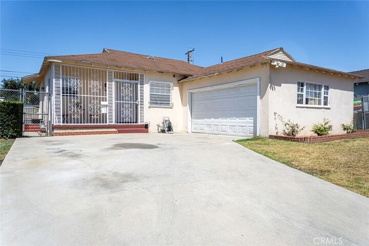 Property Photo:  727 S Caswell  CA 90220 