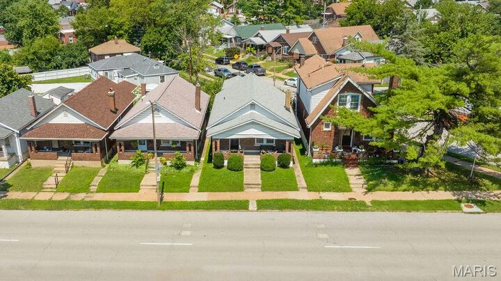 Property Photo: 3163 Hampton Avenue MO 63139
