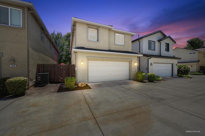 Property Photo: 3224 Paumanok Way CA 95835