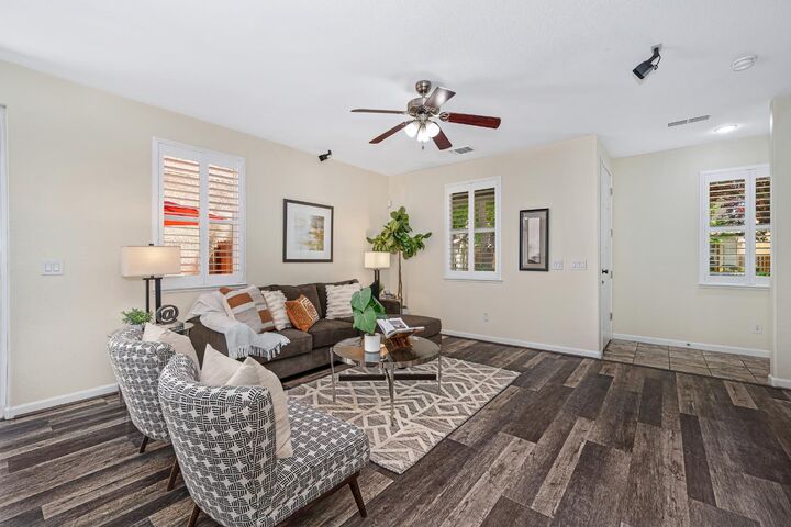 Property Photo:  3224 Paumanok Way  CA 95835 