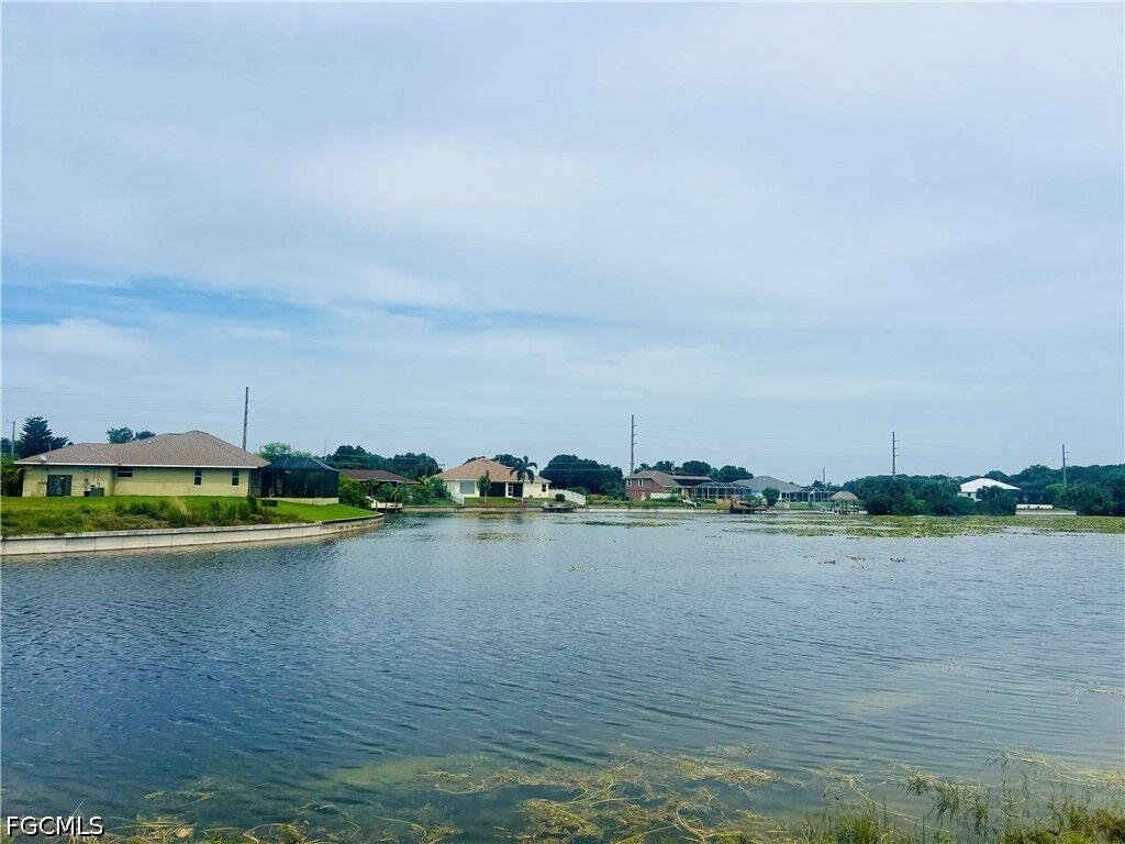 Property Photo:  1903 NE 23rd Avenue  FL 33909 