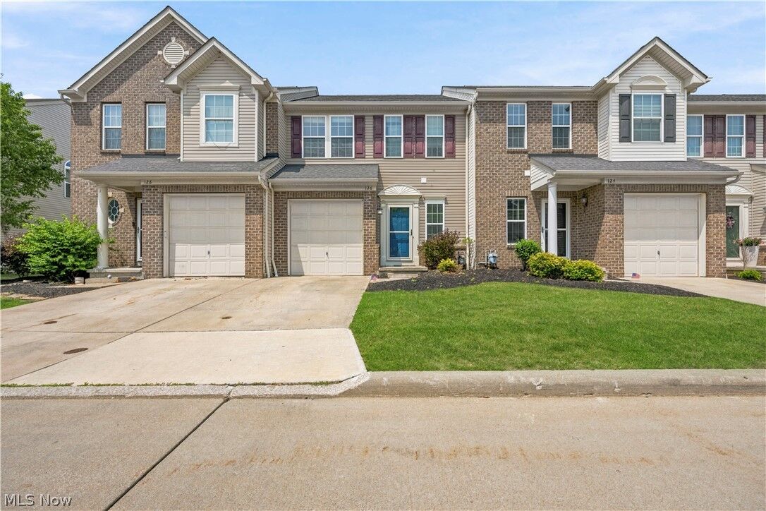 Property Photo:  126 River Rock Way  OH 44017 