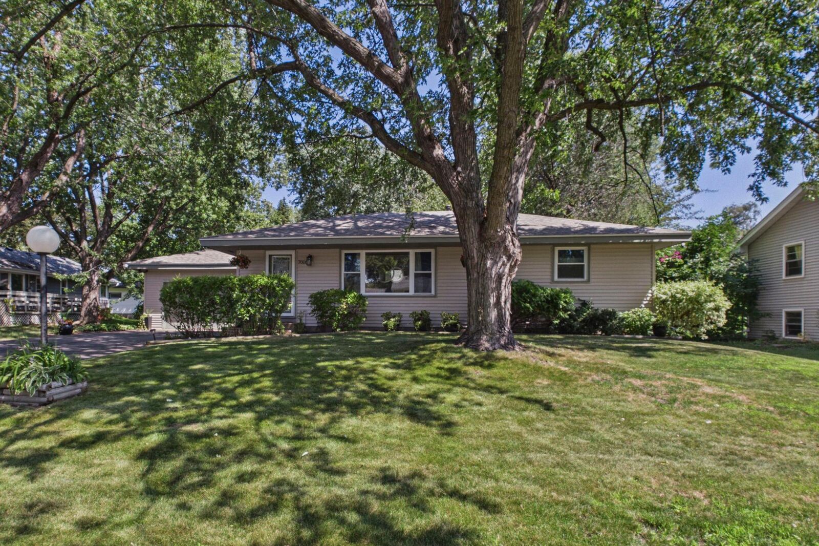 Property Photo:  7016 Colorado Avenue N  MN 55429 