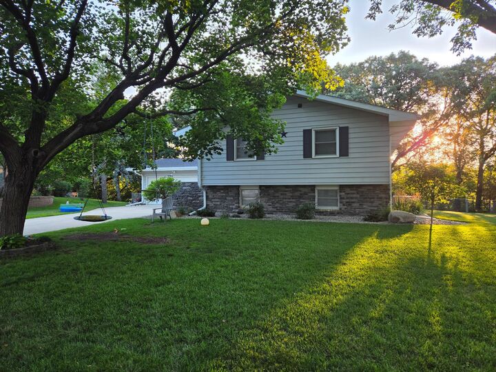Property Photo: 411 Ridge Road MN 56007