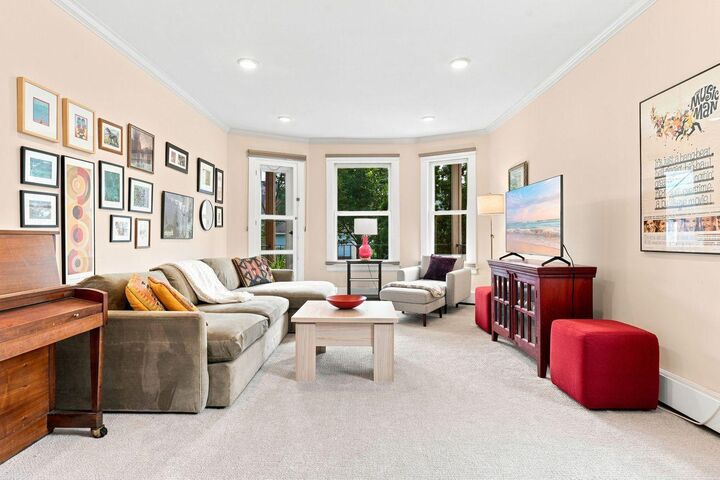 Property Photo:  87 Kent Street 2  MN 55102 