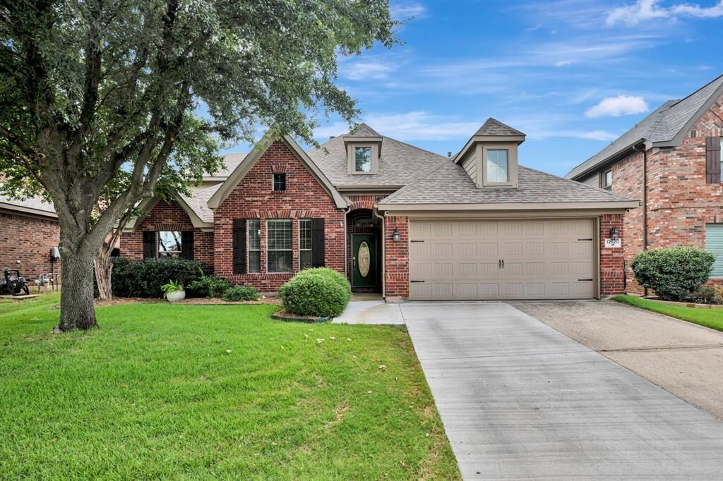 Property Photo:  12620 Travers Trail  TX 76244 