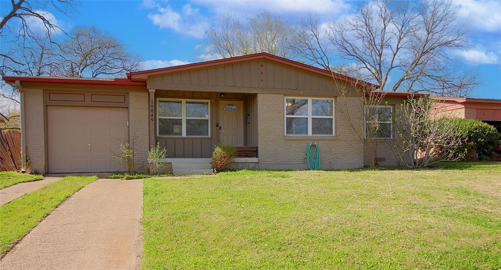 Property Photo: 10849 Cotillion Drive TX 75228