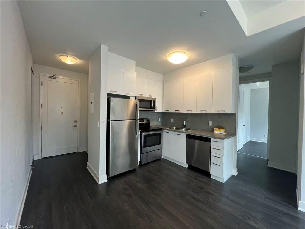 Property Photo:  150 Main Street W 501  ON L8P 1H8 