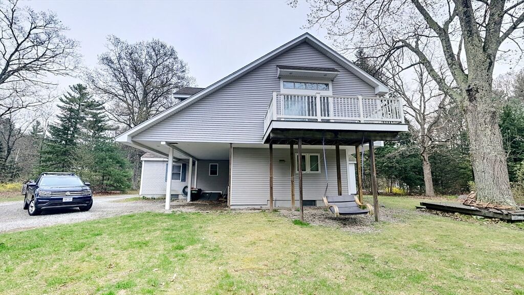 Property Photo: 32 Acton Rd MA 01886