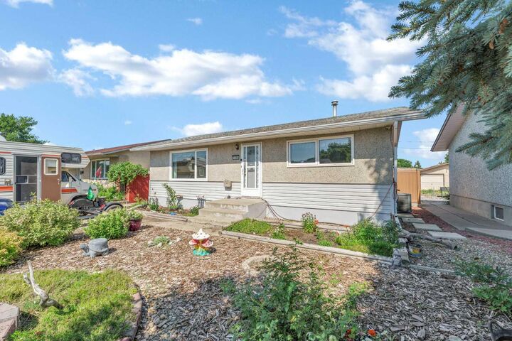 Property Photo: 1896 28 Street SE AB T1A 2H6