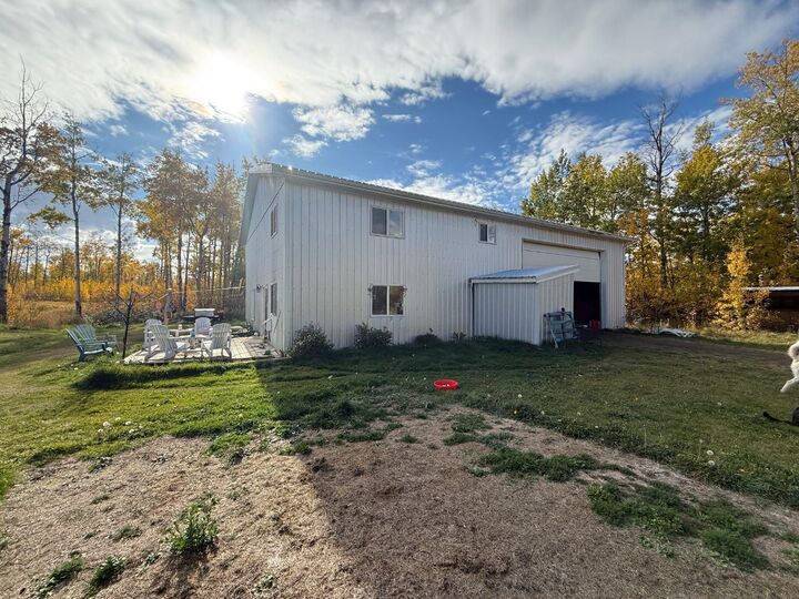 Property Photo: 4081 Township Road 792 AB T0H 3A0