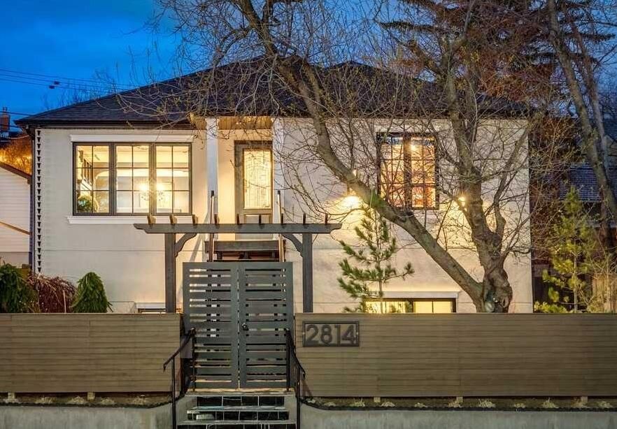 Property Photo: 2814 14 Street SW AB T2T 3V4
