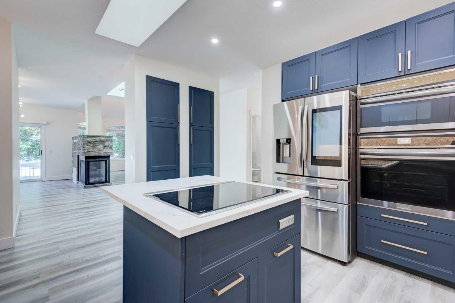 Property Photo:  47 Christie Park Terrace SW  AB T3H 3B4 