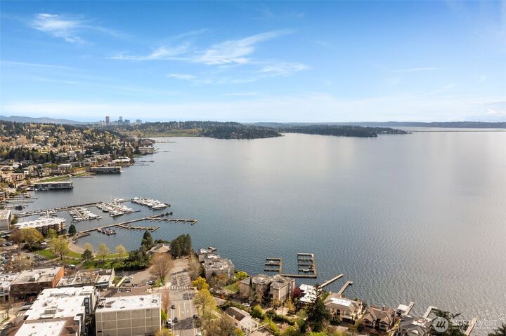 Property Photo: 116 C 2nd Street S C WA 98033