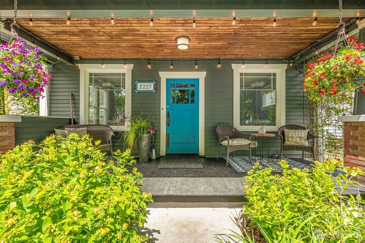 Property Photo:  2227 E Harrison Street  WA 98404 