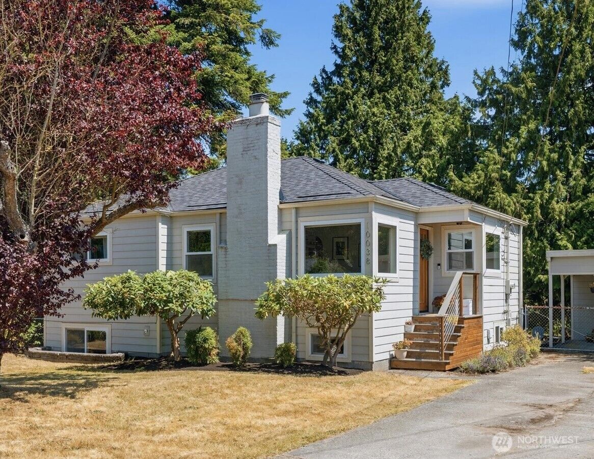 Property Photo:  10038  13th Avenue NW  WA 98177 
