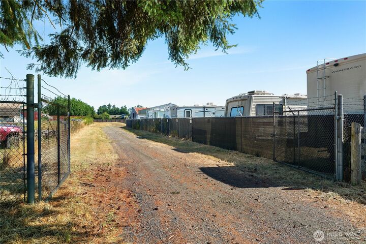 Property Photo:  4714  183rd Avenue SW  WA 98579 