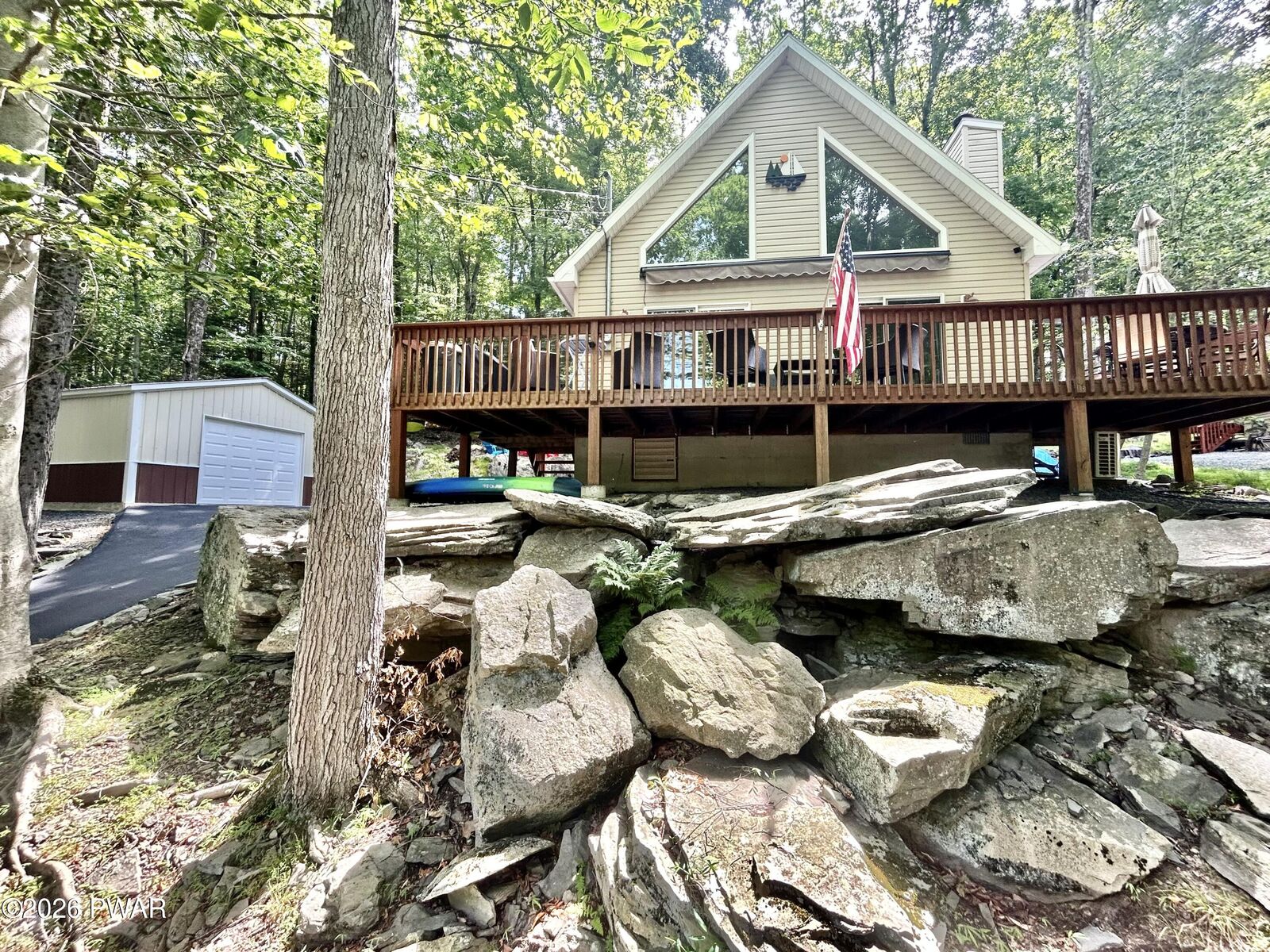 Property Photo:  1145 Beaver Lake Drive  PA 18436 